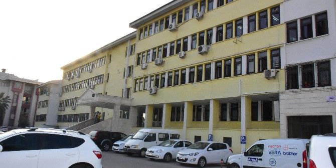 Nazilli Kaymakamlığı Girişine Polis Güvenlik Binası Yapılıyor