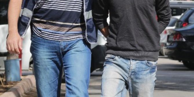 Eşine Fuhuş Yaptırdı