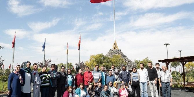 ’Özel İnsanlar’dan 15 Temmuz Şehitlerine Dua