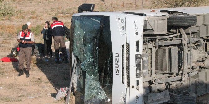 Düğün Yolunda Kaza: 26 Yaralı