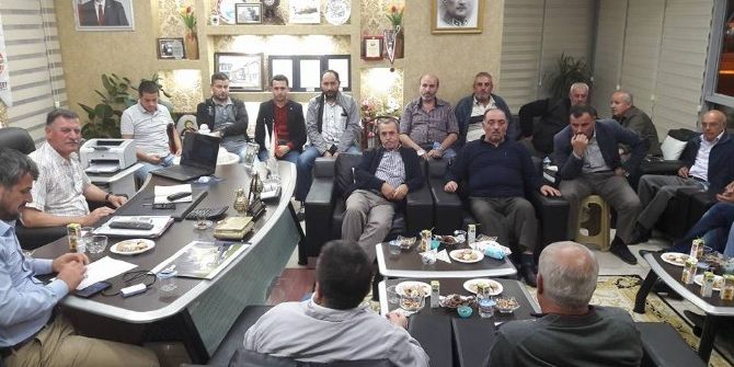 Ak Parti Vezirhan Belde Teşkilatı İstişare Toplantısı Yaptı