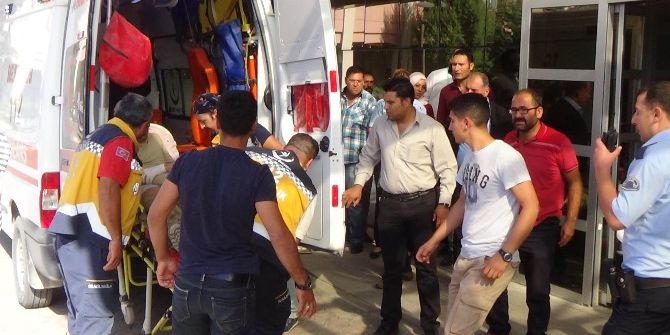 Suriye’nin Rai Bölgesinde Yaralanan 4 Asker Kilis’e Getirildi