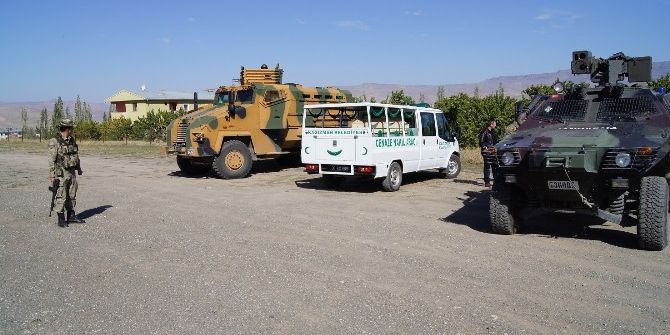 Askeri Üste Kazara Kendini Vuran Asker Hayatını Kaybetti