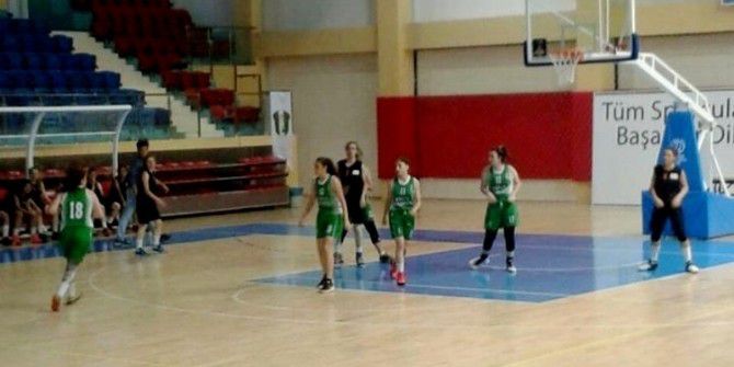 Bayan Basketbol Takımı İyi Hazırlandı
