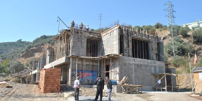 Mehmet Akif Ersoy Camii Yardım Bekliyor