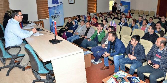 Etso-ab Bilgi Merkezi, Genç Girişimcileri Bilgilendiriyor