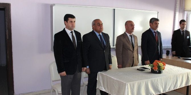 Müdür Cırıt Okul Müdürleriyle Bir Araya Geldi