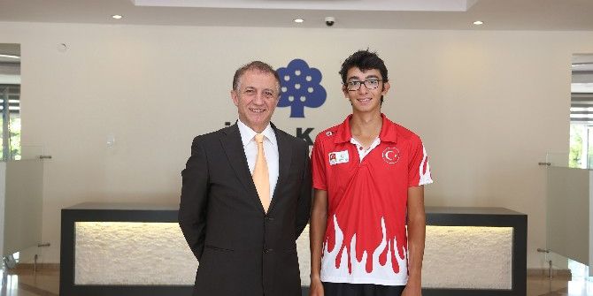 Milli Okçu Mete Gazoz, Kristal Elma 2016’ya Katılacak