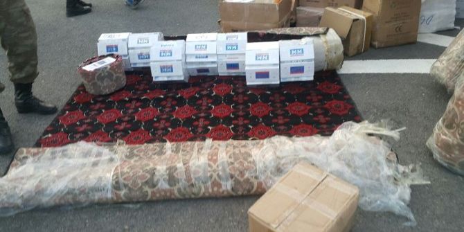 Mardin’de Kargo Aracında Kaçak Sigara Ve Çay Ele Geçirildi