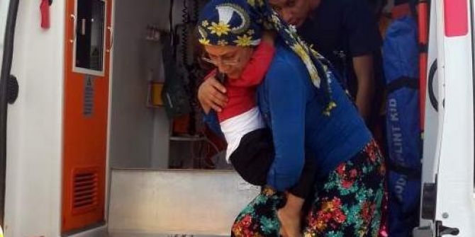 2.kattan Düşen Çocuk Yaralandı