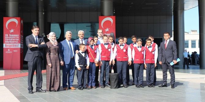 Çadırkent Korosundan 15 Temmuz Şehitleri Anısına Konser