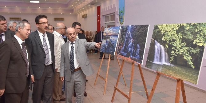 Okul Müdüründen Örnek Sergi