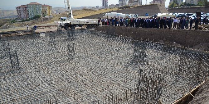Tebessüm Camii Ve Külliyesi’nin Temeli Atıldı