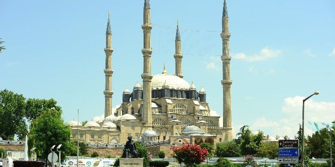 Ödüllü Proje Onay Bekliyor