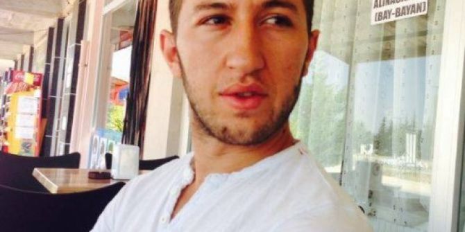 Önünü Kesen Şahıslara Para Vermediği İçin Bıçaklanan Genç, Hayatını Kaybetti