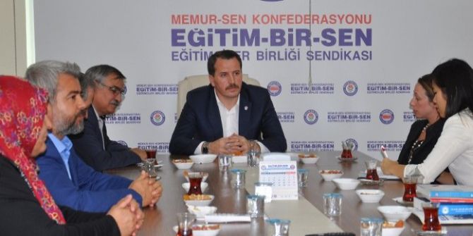 Ali Yalçın, Batı’ya Tepki Gösterdi