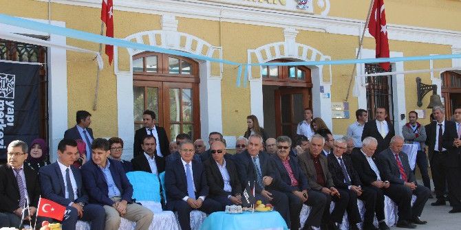 Karaman-konya Hızlı Tren Hattının Elektrifikasyon Sisteminin Temeli Atıldı