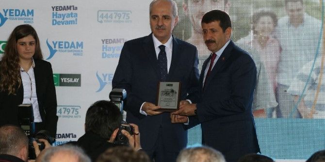 Eyyübiye Belediye Başkanı Mehmet Ekinci’ye Plaket