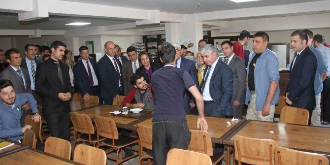 Kars Valisi Rahmi Doğan, Kyk Yurtlarını İnceledi