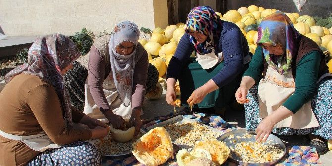 Uçhisarlı Kadınlar Ev Üretimleri İle Ekonomik Özgürlüklerine Kavuştu