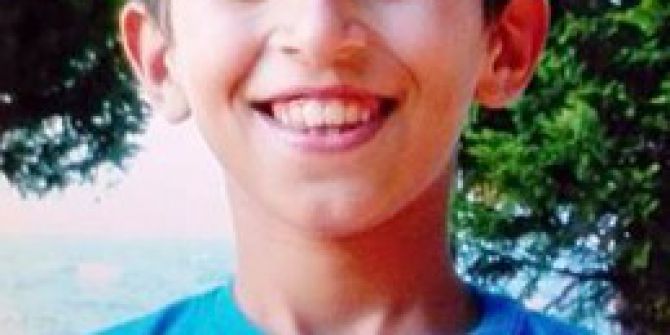 Apartman Boşluğuna Düşen Çocuk Hayatını Kaybetti