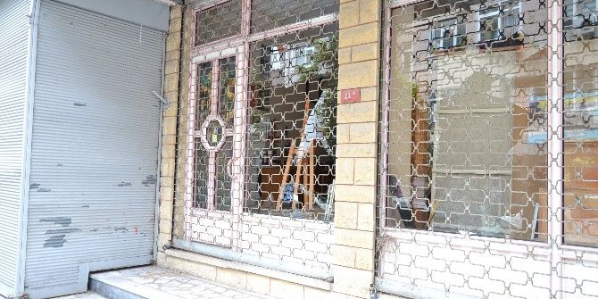 Avcılar’da Resim Kursuna Gelen Öğrencilerini Taciz Ettiği İddia Edilen Öğretmen Tutuklandı