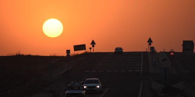 Nusaybin’de Tarihi İpek Yolunda Gün Batımı