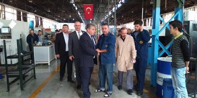 Türk-metal Sendikası Kırıkale Şube Başkanı Mürsel Öcal;