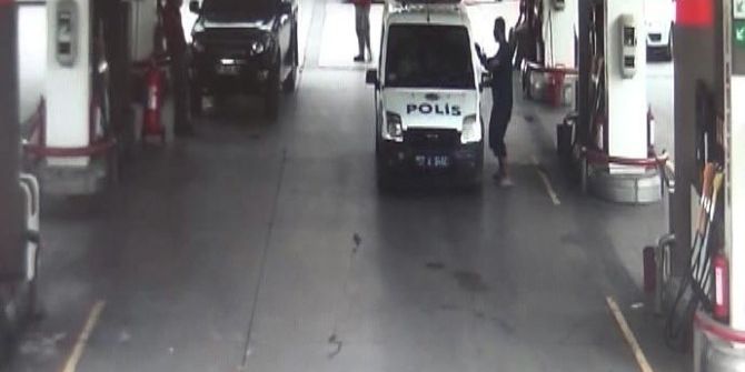 Madde Bağımlısı Gencin Tinerine Polisten Biber Gazlı Müdahale