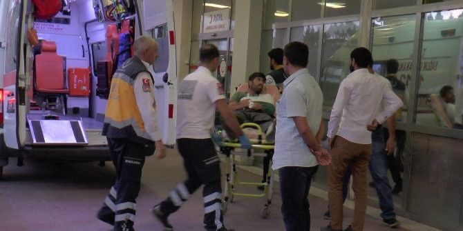 Kolunu Pamuk Toplama Makinesine Kaptırdı