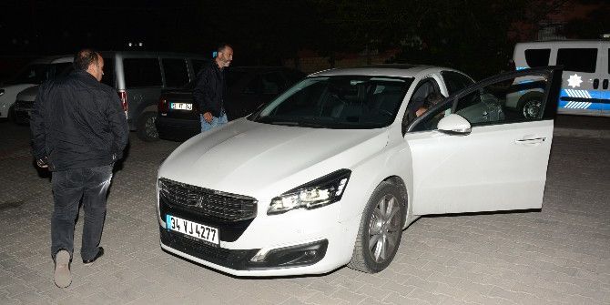 Bombacı Sahte Plaka Takıp Kaçmaya Çalışmış