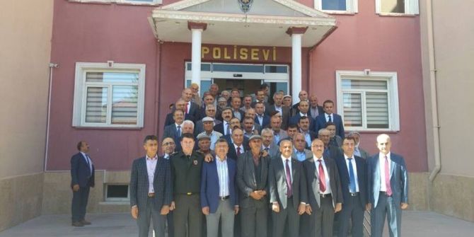 Niğde Valisi Şehit Babalarıyla Yemekte Buluştu