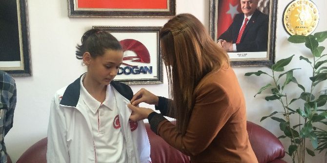 Avrupa Şampiyonu Sporcuya Ödül