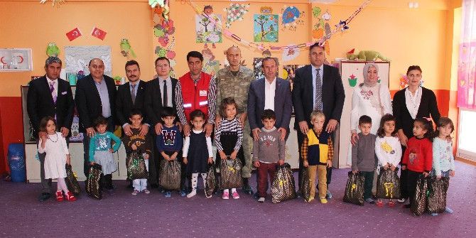 Hasköy’de 90 Öğrenci Giydirildi