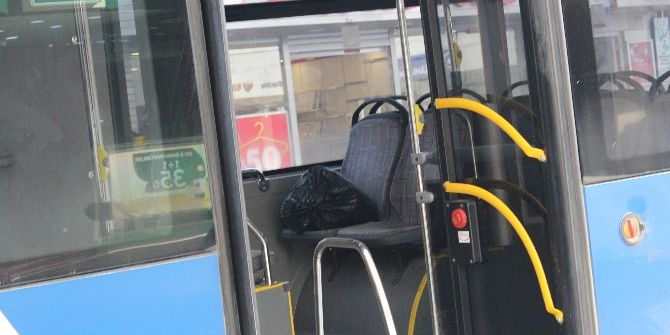 Belediye Otobüsünde Şüpheli Paket Alarmı