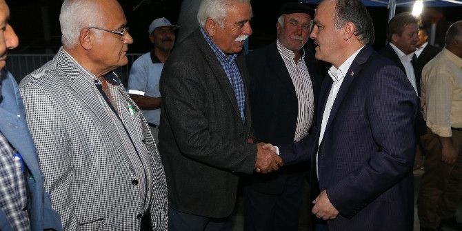 Başkan Gürlesin Cankurtaran’da Vatandaşla Buluştu