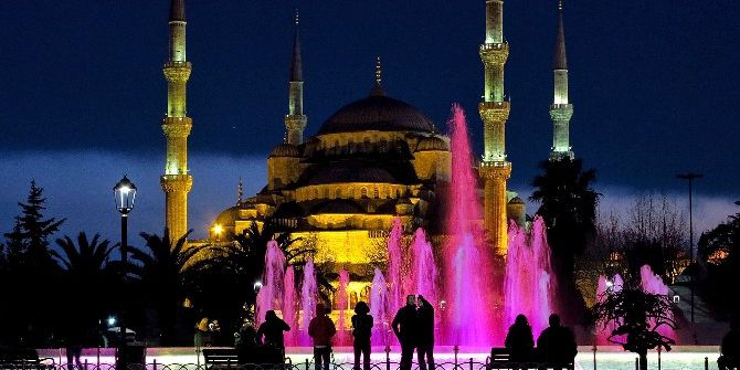 Uedaş’tan ’Şehrin Işıkları’nı Yakanlara Ödül