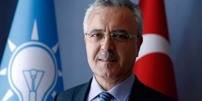 Siyaset Akademisi’nde Zil Çalıyor