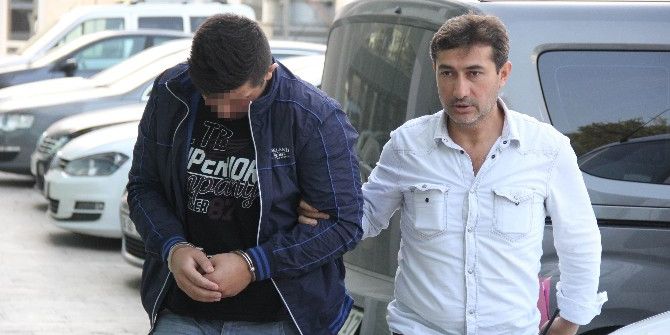 Kuyumcuya Sahte Altın Satarken Yakalandı