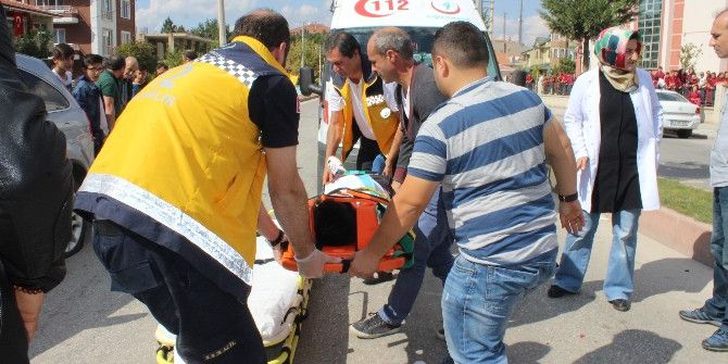 Tavşanlı’da Trafik Kazası: 2 Yaralı