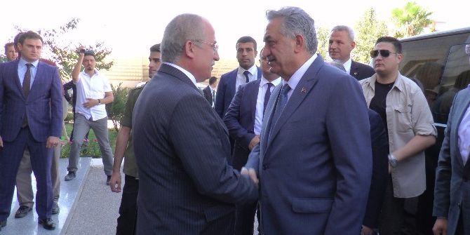 Ak Parti Genel Başkan Yardımcısı Hayati Yazıcı: