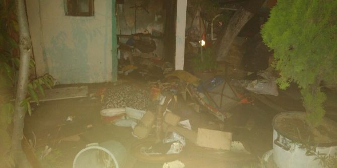 Otobüs Durağının Depo Kısmında Çıkan Yangın Söndürüldü