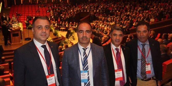 Başkan Sayar Ve Yeşil 9. Ticaret Ve Sanayi Şurası’nda Başbakan İle Görüştü