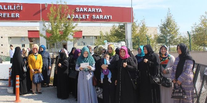 Arifiyeli Kadınlar Hem Müdürünün Görevden Alınmasını İstedi