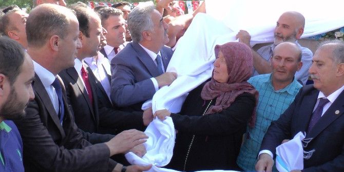 Hayati Yazıcı Cami Ve Şehitler Anıtının Açılışını Yaptı