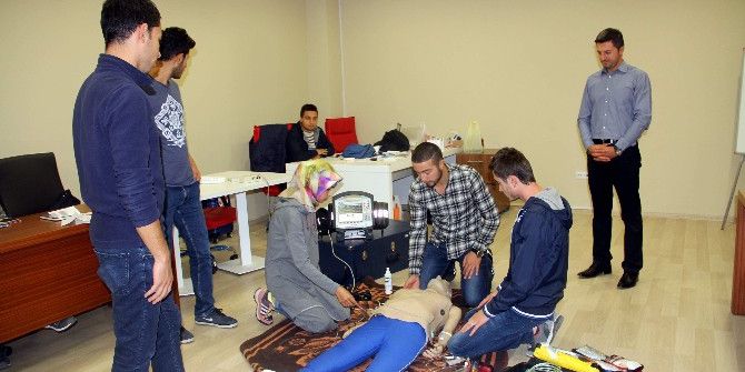 112 Acil Sağlık Ekiplerine, Hizmet İçi Eğitim Verildi