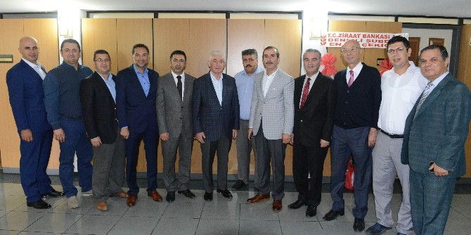 Başkan Erdoğan Ve Milli Eğitimi Müdüründen Okul Ziyaretleri