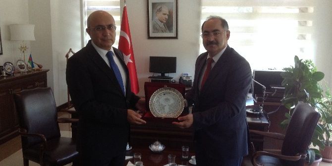 Nkü Rektöründen Azerbaycan Başkonsolosuna Nezaket Ziyareti