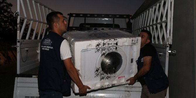 Büyükşehir Engelli 3 Kardeşin Yaşamına Dokundu