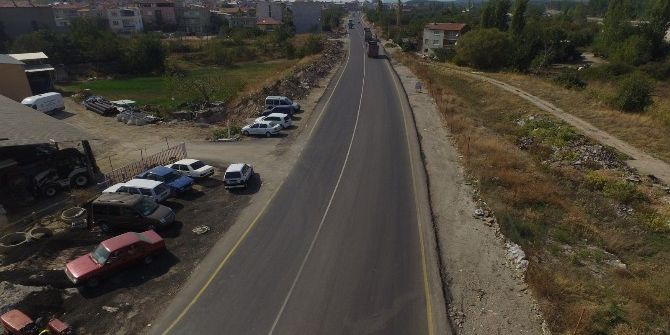 Soma Caddeleri Sıcak Asfaltla Buluştu